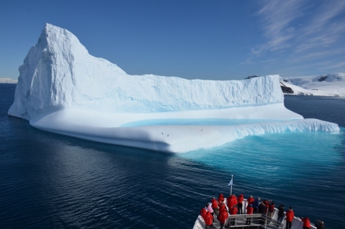Iceberg & Bow (1024x678)