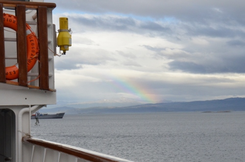 Rainbow leaving Ushuaia (1024x679)